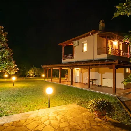 Zeusplace Sunny Villa *